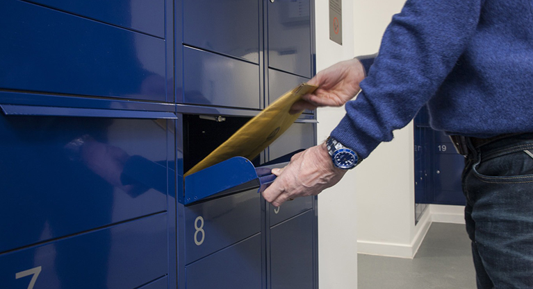 Manual Parcel Boxes